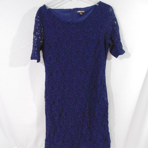 Dana Buchman Dresses & Skirts - Dana Buchman Navy Blue Lace cocktail Dress Size L